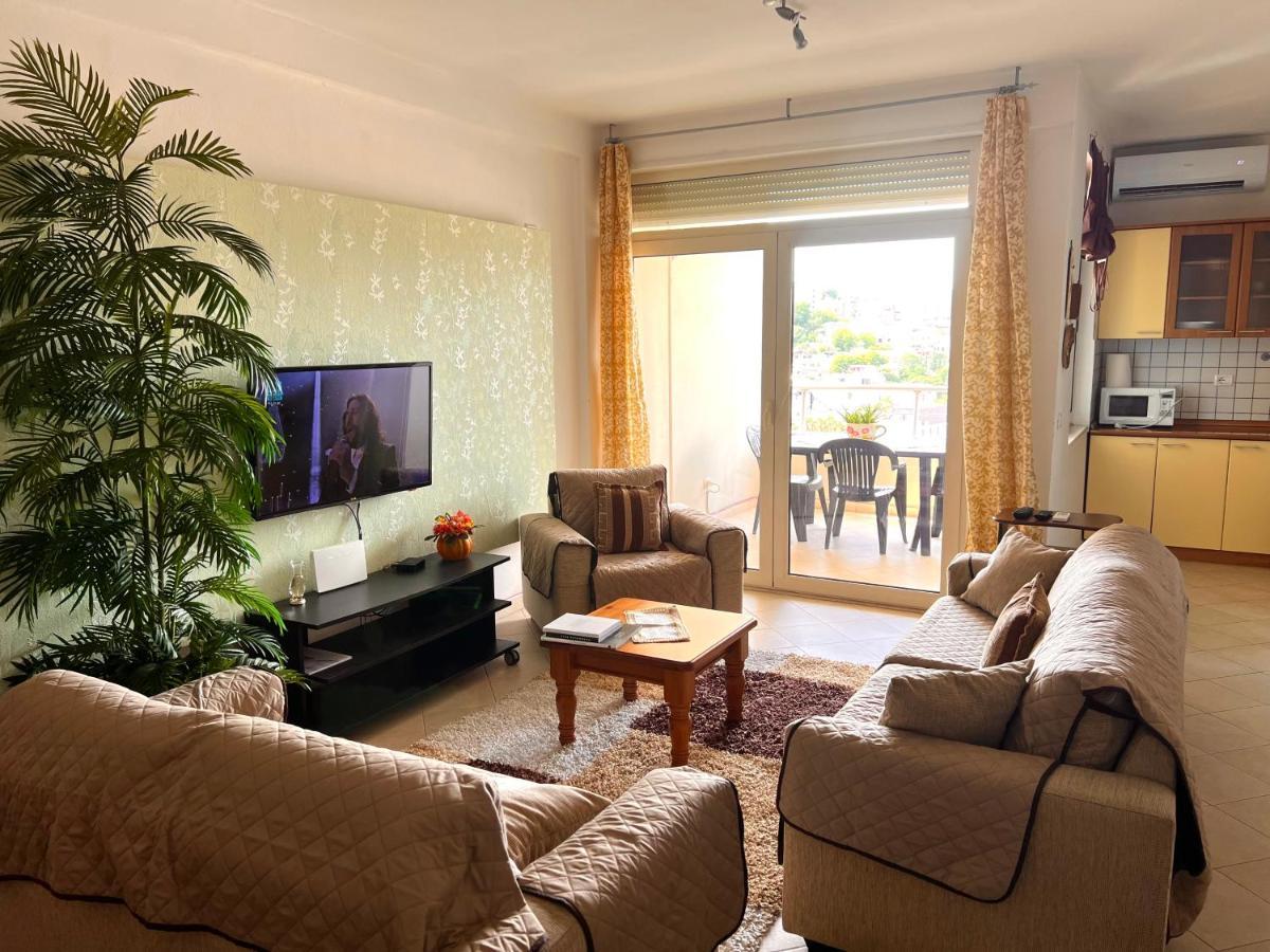 Apartment,2 Bedroom In Durrës